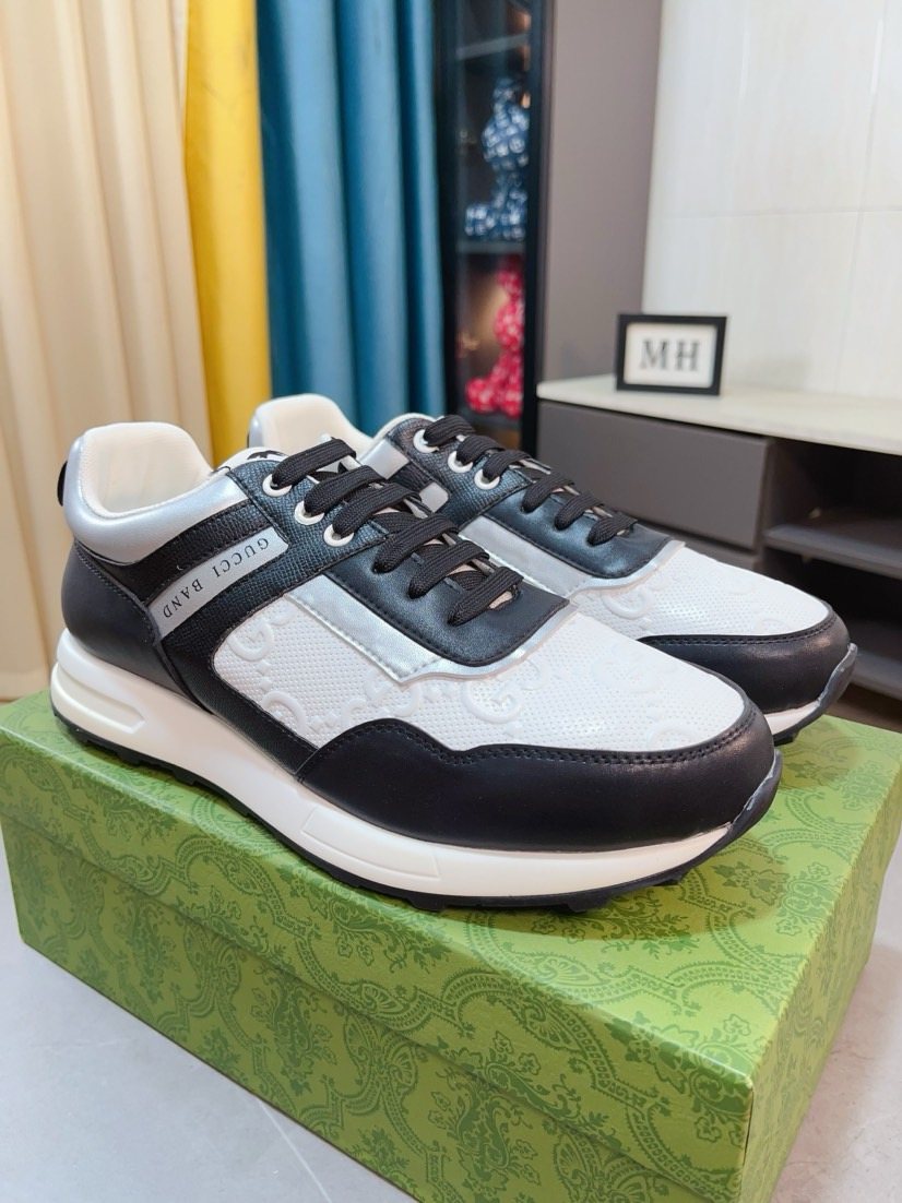 Gucci Men’s Textured Low-Top Sneakers